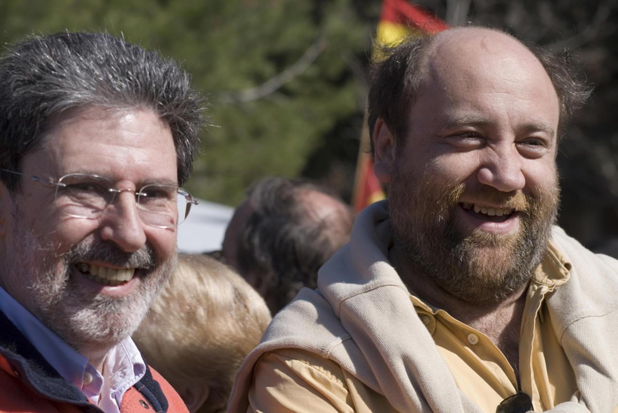 Barrena y Alonso: “IU no va a permitir ni un atropello más porque los derechos no se tocan, se respetan y lo vamos a decir tanto en las instituciones como en la calle y en los juzgados”.