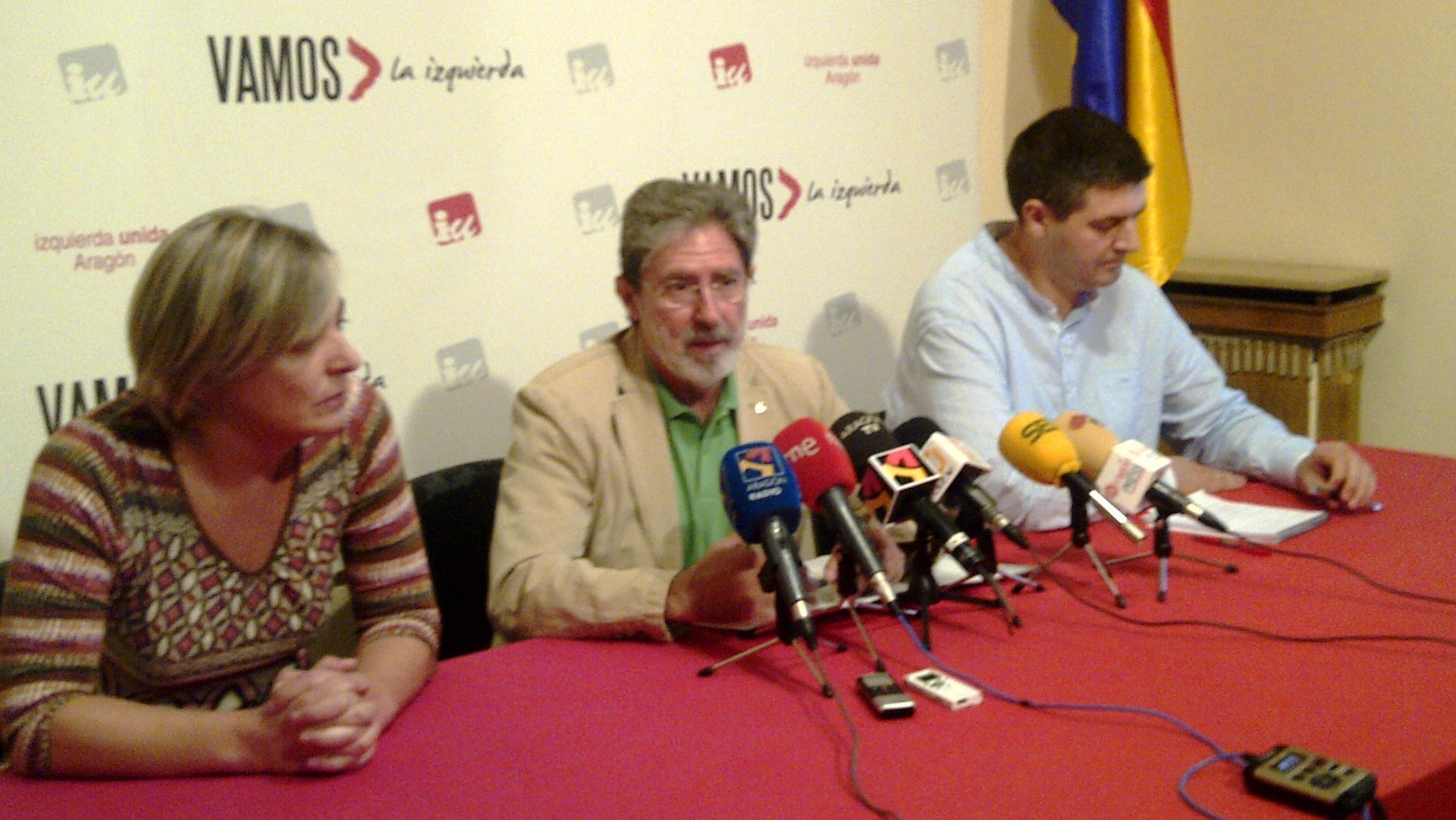 IU denuncia en Huesca que los PGE para 2013 son los presupuestos de la destrucción de empleo