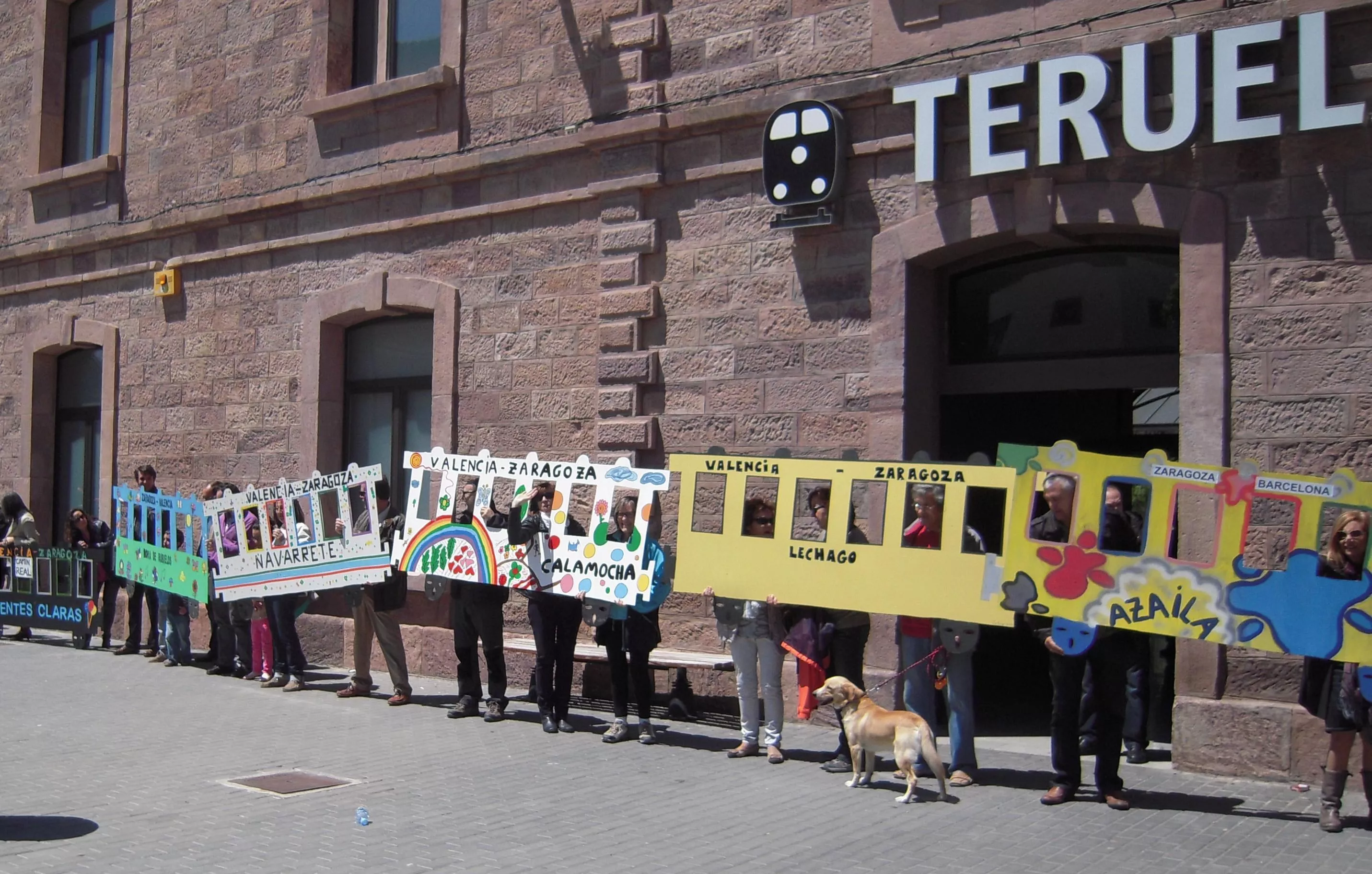 Los turolenses salimos a la calle, una vez más, para exigir un ferrocarril digno