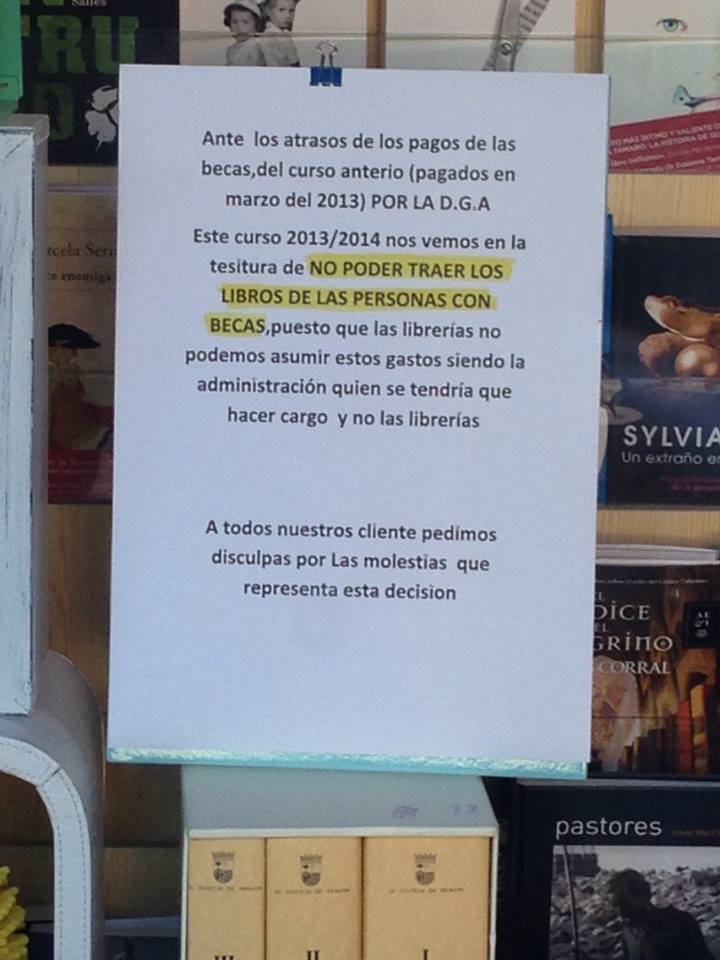 Exigimos garantías para que el alumnado becado pueda empezar el curso con los libros y material escolar necesario