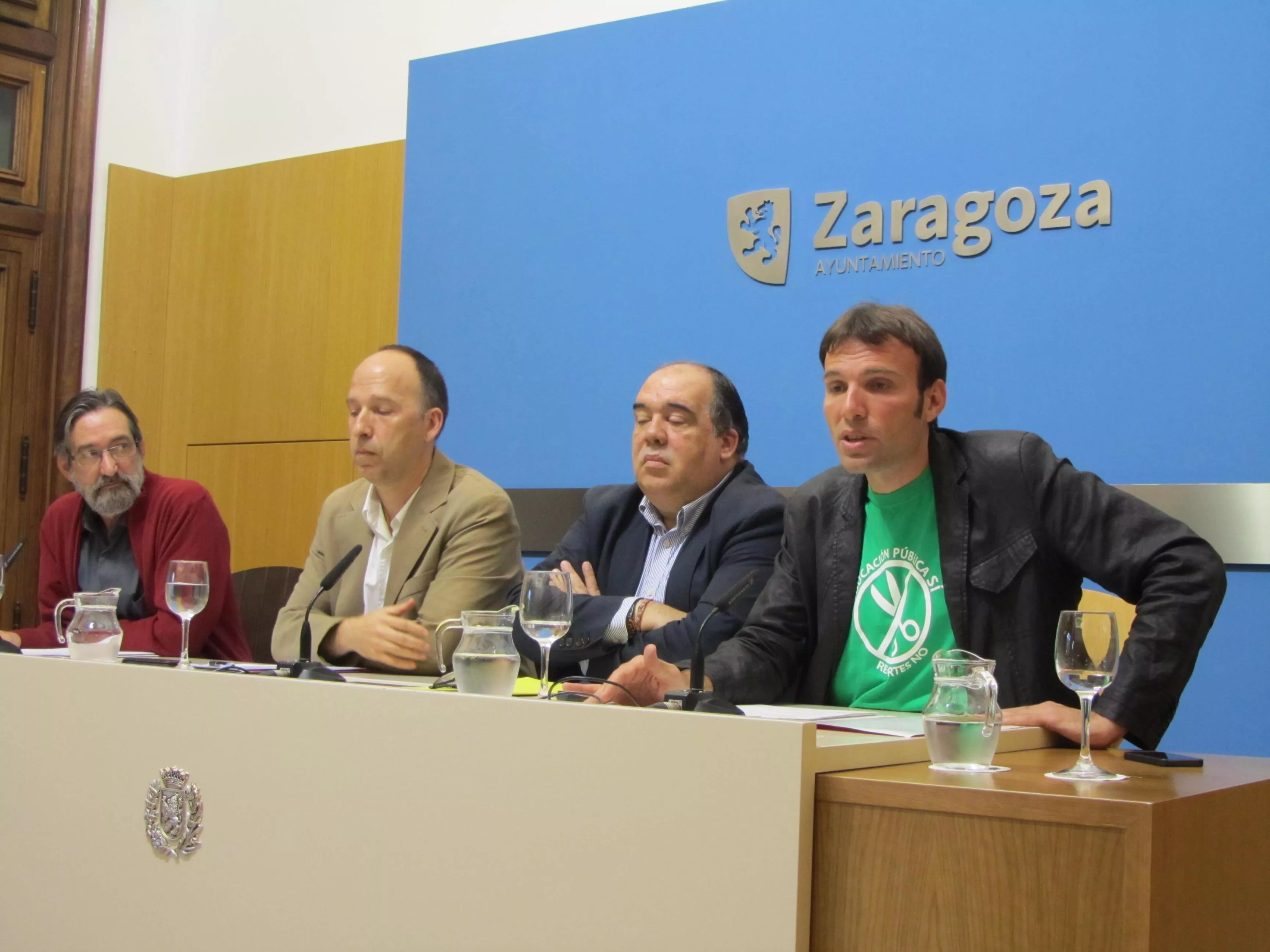 Confrontamos los recortes de la DGA con más de un millón de euros para ayudas de comedor escolar