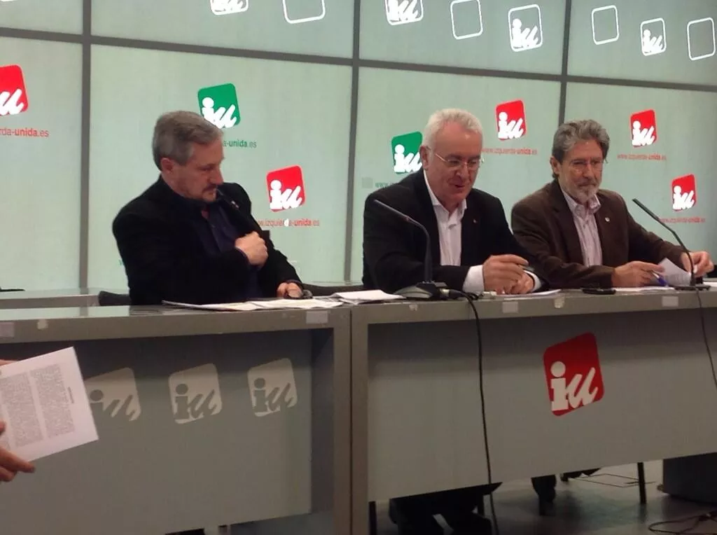 Exigimos que se cumpla la Constitución y planteamos la “inmediata intervención” del sector energético para que se garantice el interés general