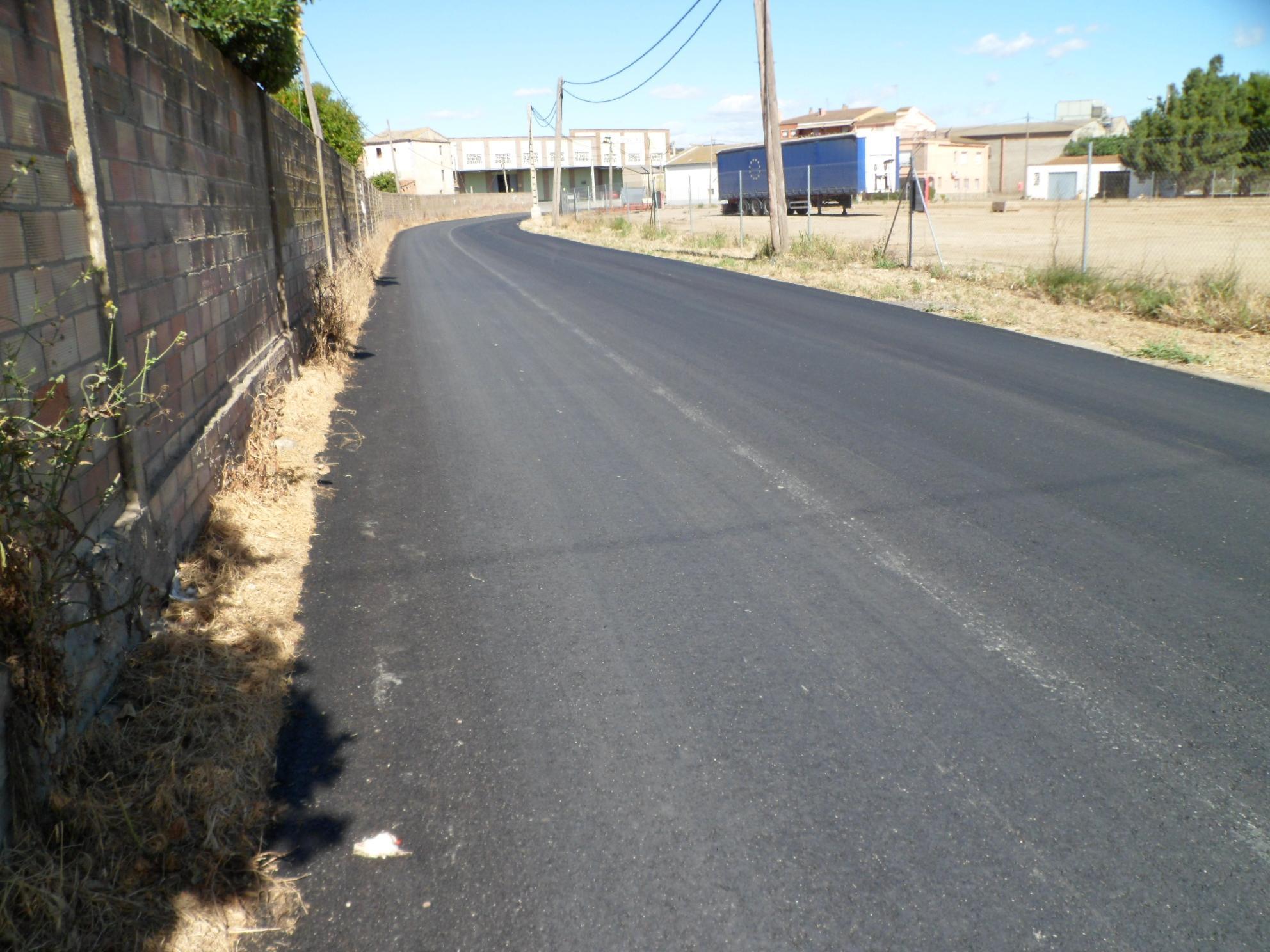 Valoramos positivamente el asfaltado de Camino Giraba pero solicitamos una mejora integral en la zona