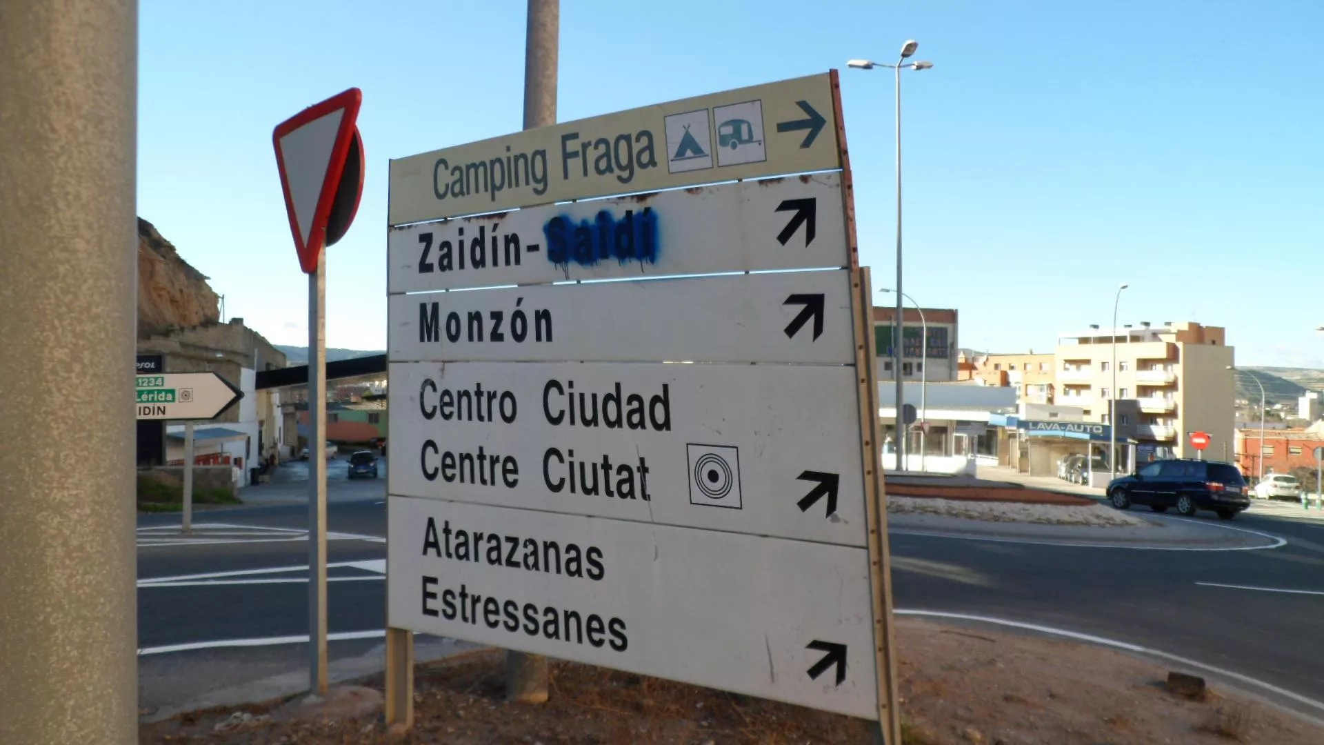 Preguntamos al Ayuntamiento de Fraga por el acondicionamiento de un tramo de titularidad municipal de la carretera N-II