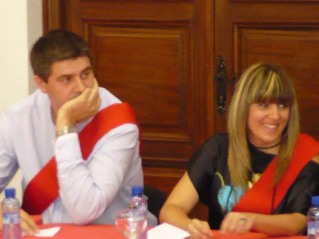 Reclamamos una partida para que la Comarca y el Ayuntamiento de Monzón paguen la parte de la paga de 2012 que se les adeuda a sus trabajadores
