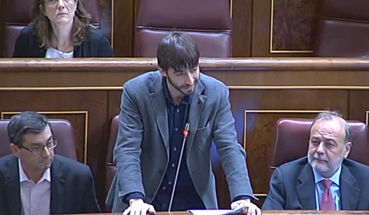 Álvaro Sanz: «Los presupuestos para 2016 son la culminación de una Legislatura nefasta para la sociedad y para las reivindicaciones de Aragón”