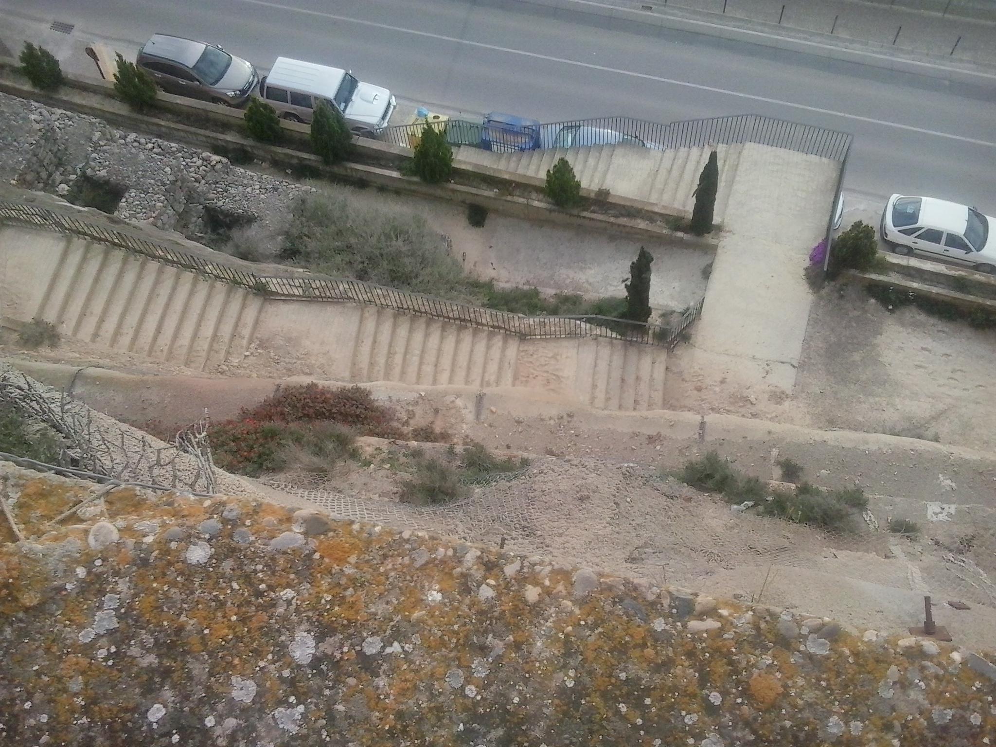 Denunciamos el  abandono del Ayuntamiento de Fraga a los vecinos y vecinas de la calle San Benito