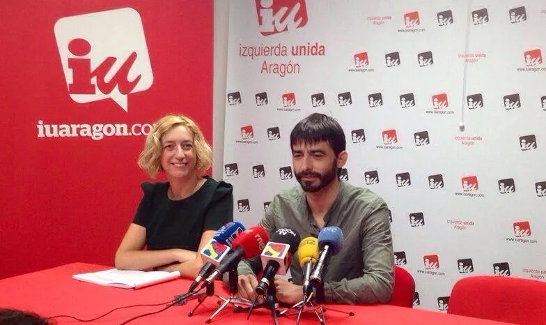 Luquin: “La ilusión tiene que transformarse en realidad, no en ilusionismo y la luz y los taquígrafos no deben ser para las negociaciones sino para las propuestas, los programas”