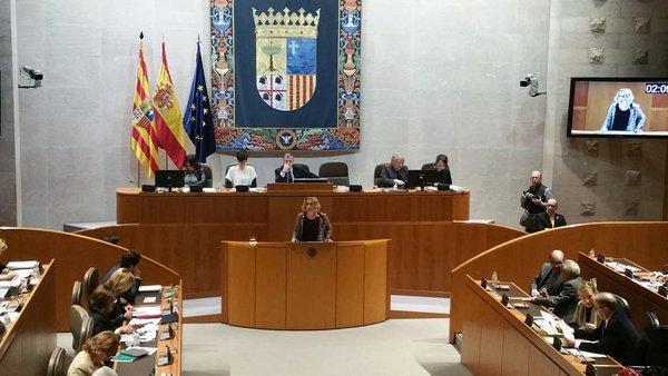 Las Cortes serán pioneras en la lucha contra las violencias machistas tras aprobar por unanimidad la iniciativa que hemos presentado con CHA