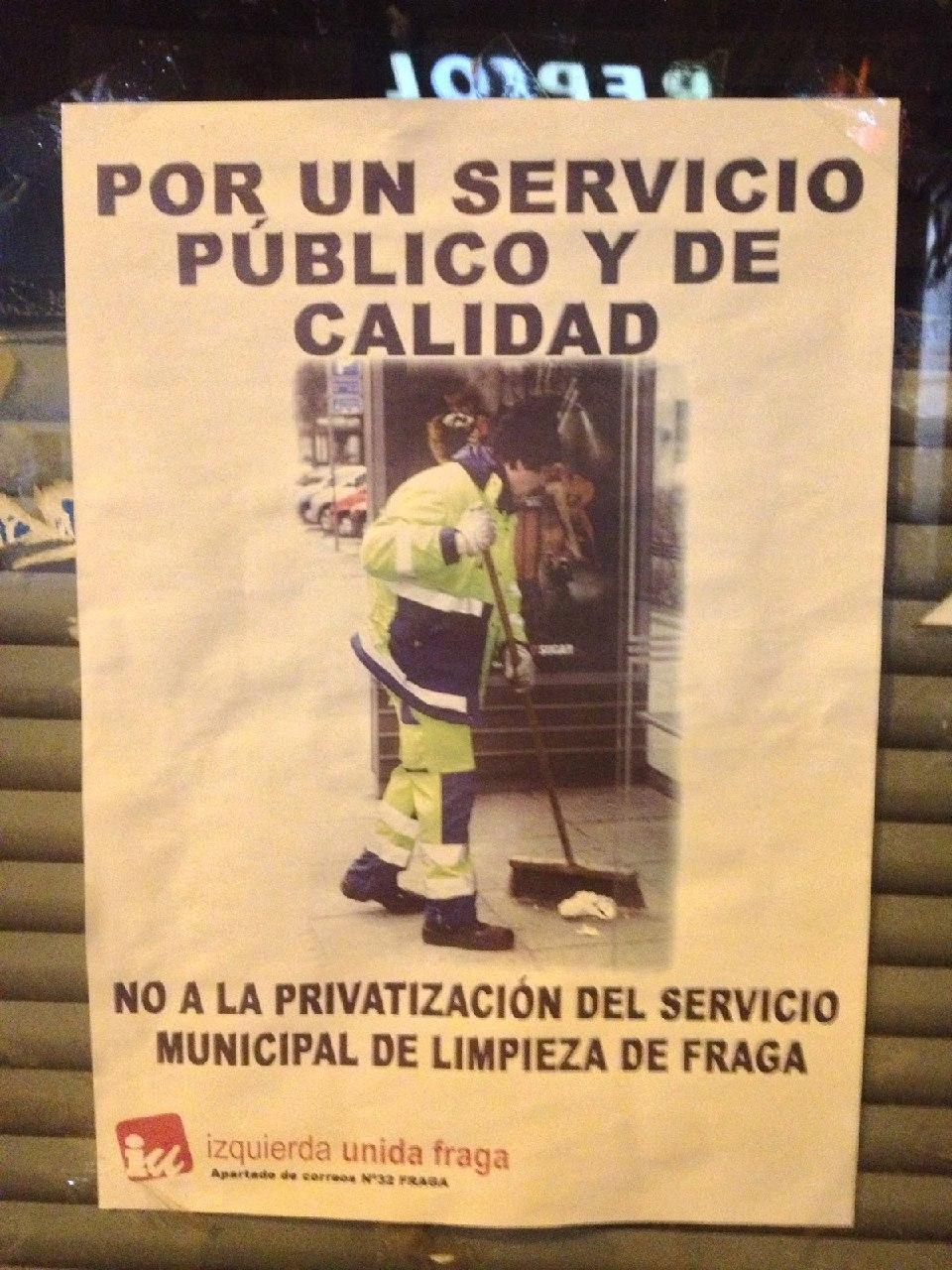 Denunciamos que Ferrovial continúa utilizando personas que realizan trabajos para la comunidad en el servicio de limpieza viaria en Fraga