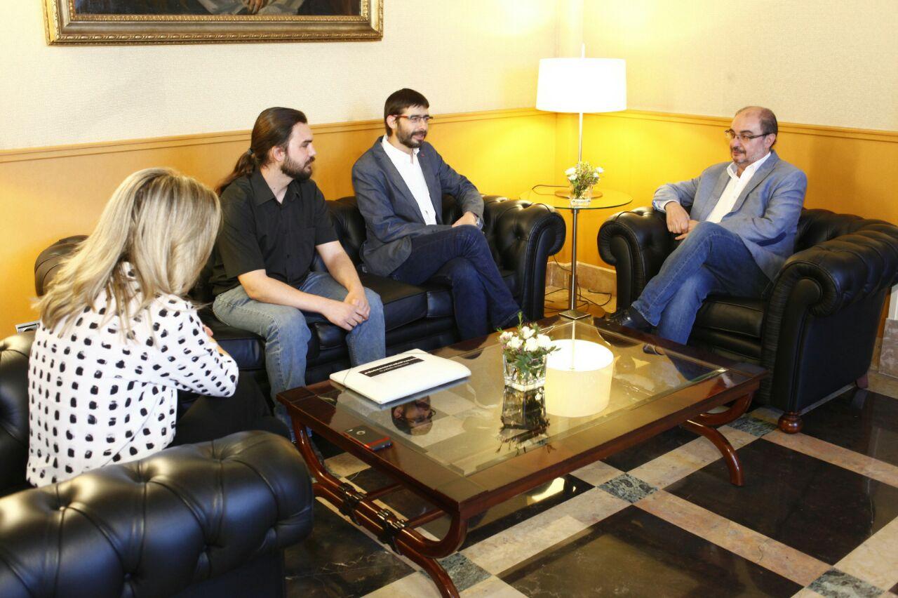 El Gobierno de Aragón rendirá cuentas a IU cada 3 meses por los acuerdos alcanzados
