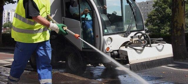 Llevamos al Justicia de Aragón la utilización de Cespa-Ferrovial de las personas que realizan trabajos para la comunidad en el servicio de limpieza viaria de Fraga