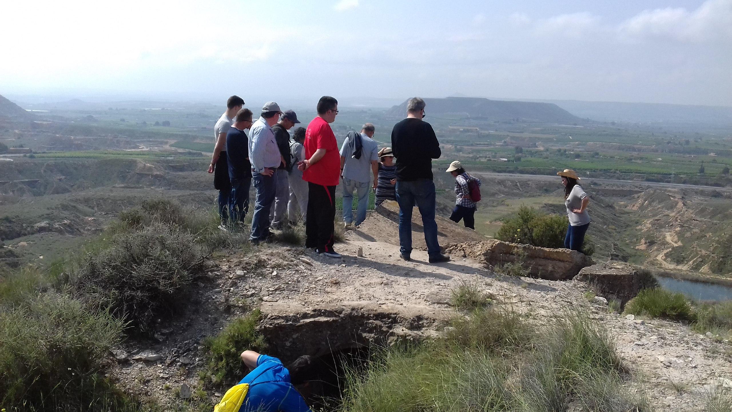 Visita a las Defensas Republicanas de la Guerra Civil en el monte de La Concepción de Fraga