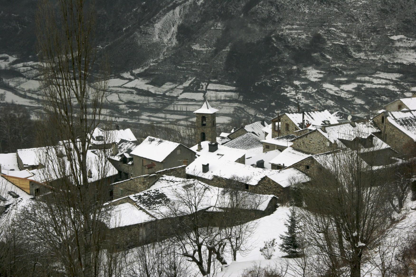 Pedimos explicaciones a Olona y a Soro por el desbloqueo de la mayor operación inmobiliaria proyectada en el Pirineo aragonés