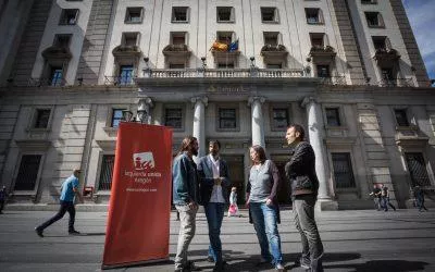Defendemos una subida de impuestos a las grandes empresas y las rentas altas que permita mejorar la financiación de los servicios públicos