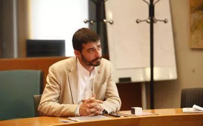 El Gobierno de Aragón debe hacer cambios en la política fiscal para evitar “graves desfases” como los que denuncia la Cámara de Cuentas y el aumento de la deuda pública