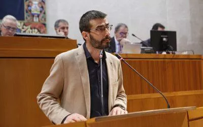 Instamos al Gobierno a mejorar la calidad de la atención a los mayores en las residencias y las condiciones laborales del sector de la Dependencia
