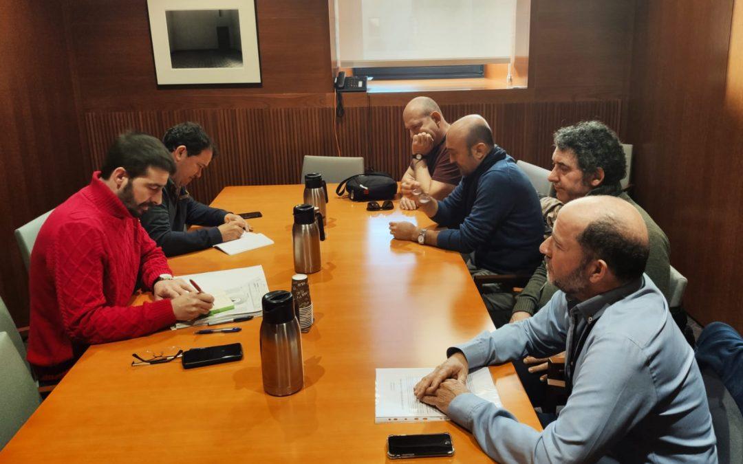 Instamos a Aliaga a reunirse con los representantes sindicales de Schindler