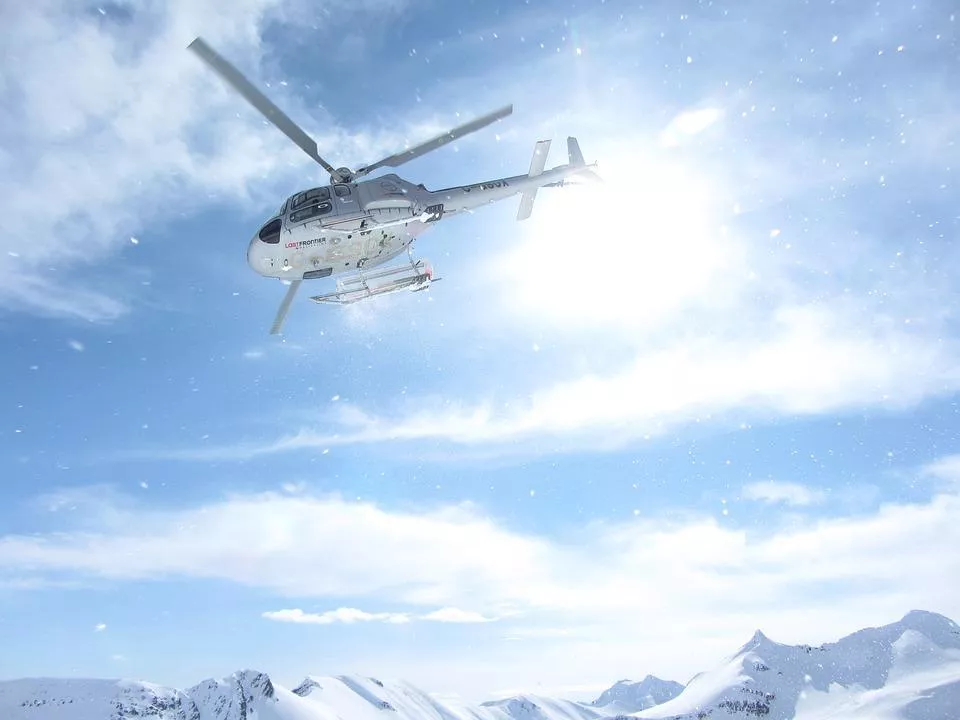 heliskiing-heli-skiing-1974015_960_720