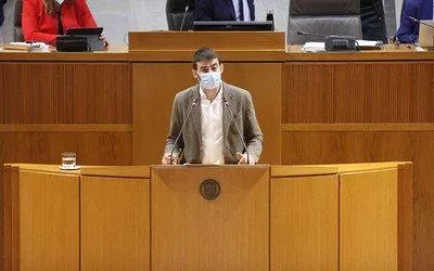 Exigimos a Faci que cumpla sus compromisos y solucione los problemas del CEIP María Zambrano