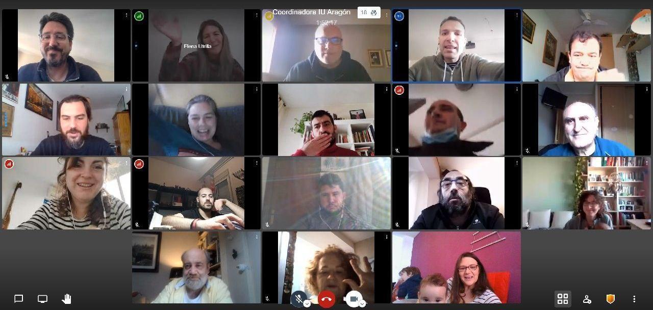 photo5814700113610782164