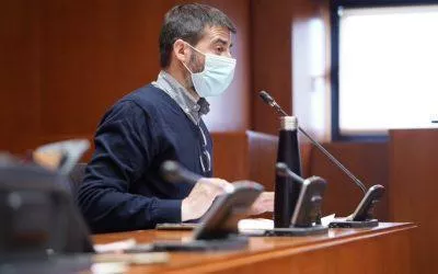 Aprobada nuestra PNL para que el Gobierno atienda a los centros escolares “ahogados” por los gastos de funcionamiento