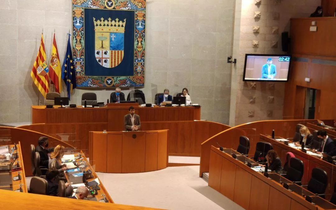 Pongamos en el centro de las políticas a las personas mayores con el fortalecimiento de los servicios públicos de cuidados