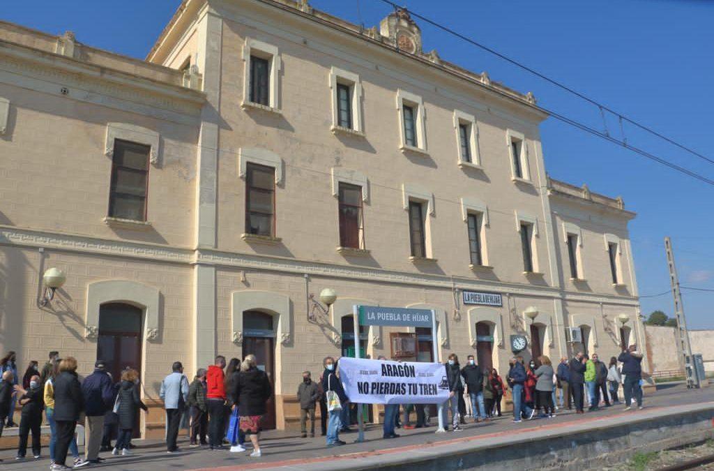 Ganar Teruel – IU Teruel critica la decisión de Soro y se une a las movilizaciones de Aragón No Pierdas Tu Tren