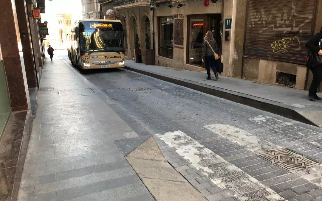 Ganar Teruel apuesta por la sostenibilidad en el transporte urbano con vehículos más pequeños y ecológicos