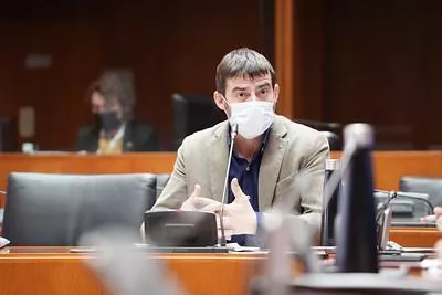 Las Cortes instan al Gobierno de Aragón a reforzar los servicios sociales de base al aprobar nuestra iniciativa