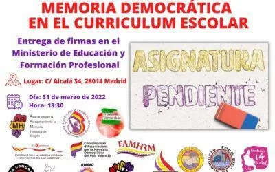 La Fundación 14 de Abril participa en la entrega de firmas ante Ministerio de Educación y FP para evitar la «desmemoria» y acabar con el “memoricidio”