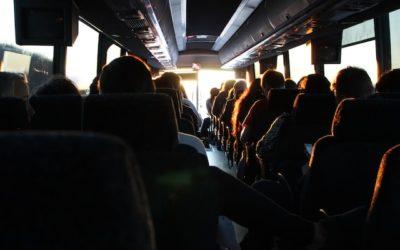 Exigimos a Educación que resuelva el problema del transporte del alumnado del IES Pirámide