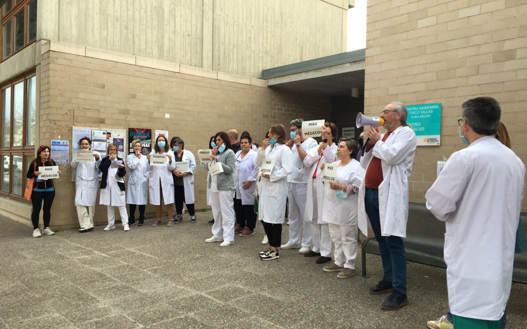 IU Ejea y Pueblos muestra su apoyo a las movilizaciones del personal del Centro de Salud de Ejea y de las ambulancias