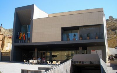 IU Cadrete advierte que el Ayuntamiento está al borde del caos al no tener aprobadas las RPTs del personal municipal