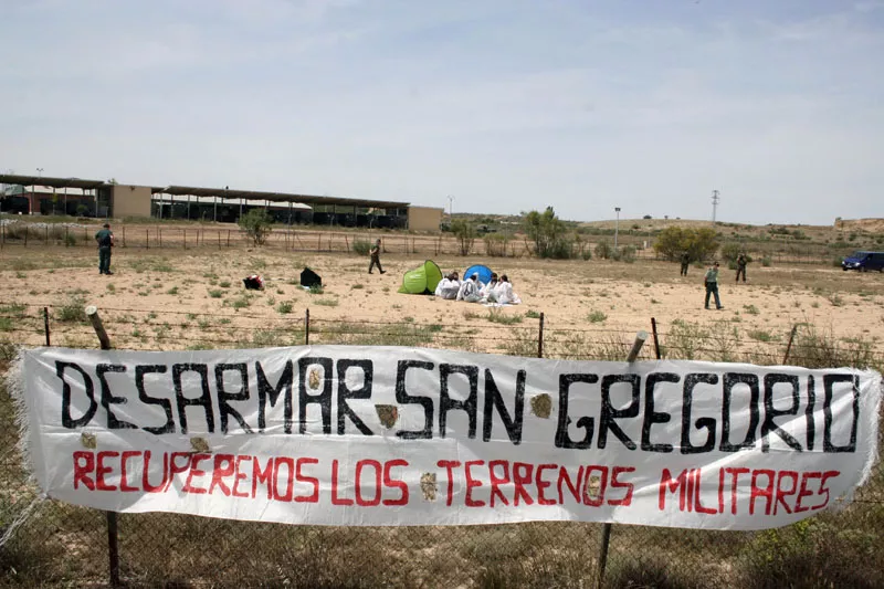 ELECCIONES 23-J / SUMAR ARAGÓN apuesta por terminar con las hipotecas militares