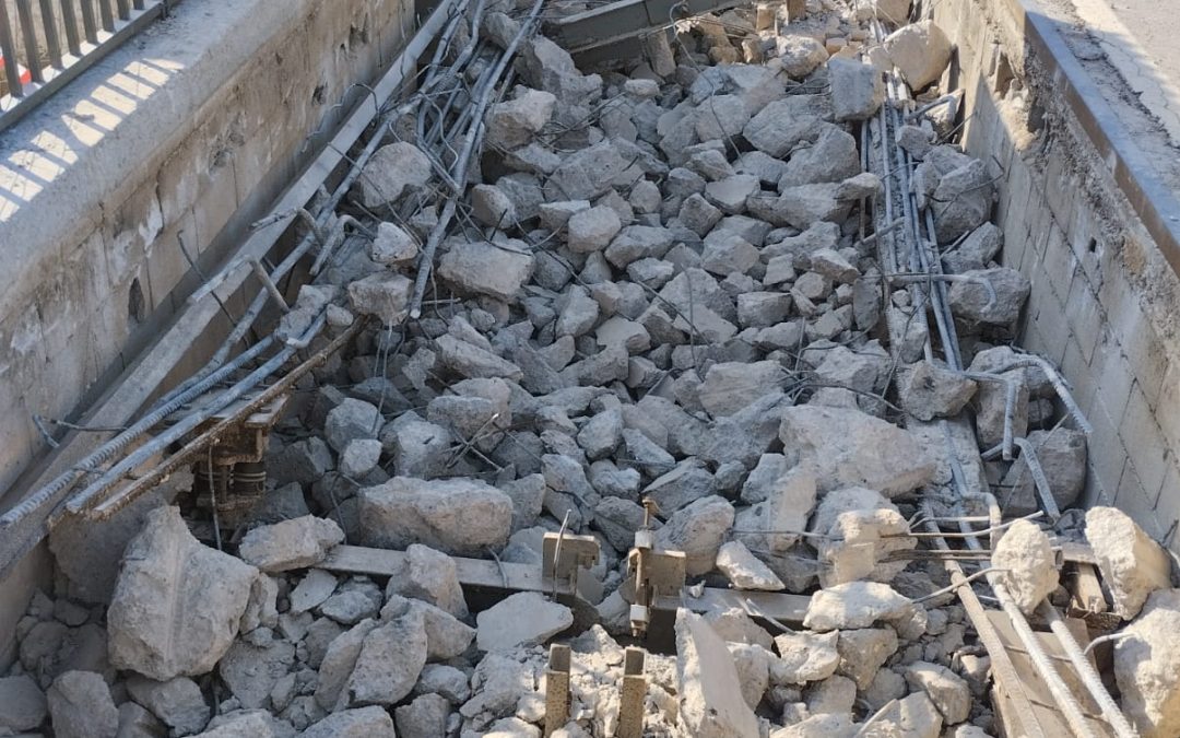 IU Manchones critica la destrucción de la báscula municipal
