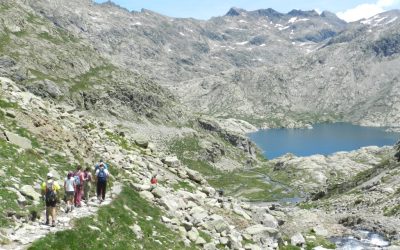 Pedimos regulación y apoyo del transporte público para los lagos de alta montaña en peligro del Pirineo Aragonés