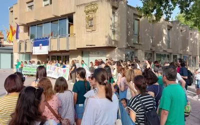 Izquierda Unida Utebo denuncia la situación que sufren los centros escolares tras los recortes en Educación