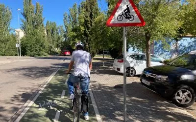 Cambiar Huesca-Izquierda Unida pide que el Ayuntamiento de Huesca no exija seguro para circular con bicicletas y patinetes eléctricos