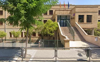 Izquierda Unida critica la gestión económica del IES Juan de Lanuza de Borja que afecta a 400 estudiantes