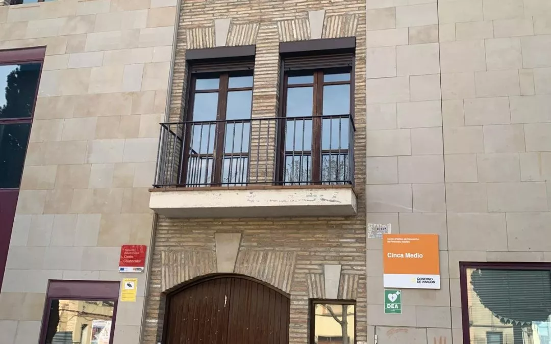 Cambiar Monzón exige la inmediata cobertura de una plaza docente en el centro de educación de adultos Cinca Medio de Monzón