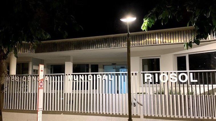 Cambiar Monzón exige la licitación urgente del servicio de limpieza en la Residencia Riosol