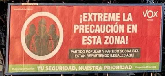Cambiar Huesca–Izquierda Unida critica la valla racista y xenófoba que ha instalado la ultraderecha