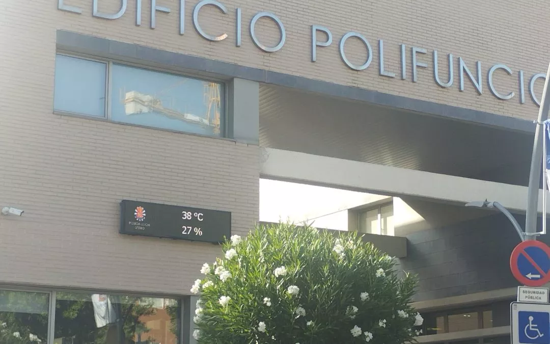 Izquierda Unida de Utebo celebra que el Ayuntamiento comience a atender las demandas vecinales por calor, y critica la falta de planificación 