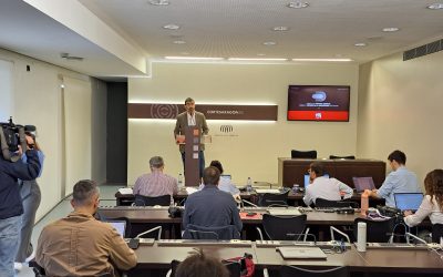 Sanz: “La desigualdad y la concertación son los ejes del discurso de Azcón que ha aparecido más el CEO de una multinacional tecnológica que el presidente del Gobierno de Aragón”