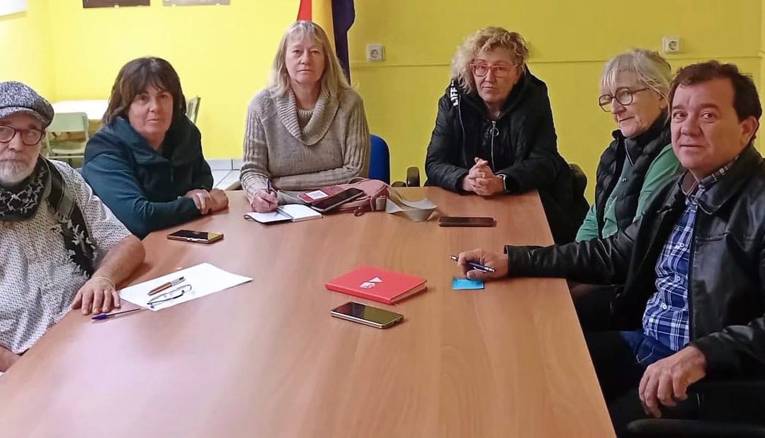 Izquierda Unida Aragón respalda a la Plataforma “Riglos sin Granja Porcina” y reclama una regulación justa del sector ganadero