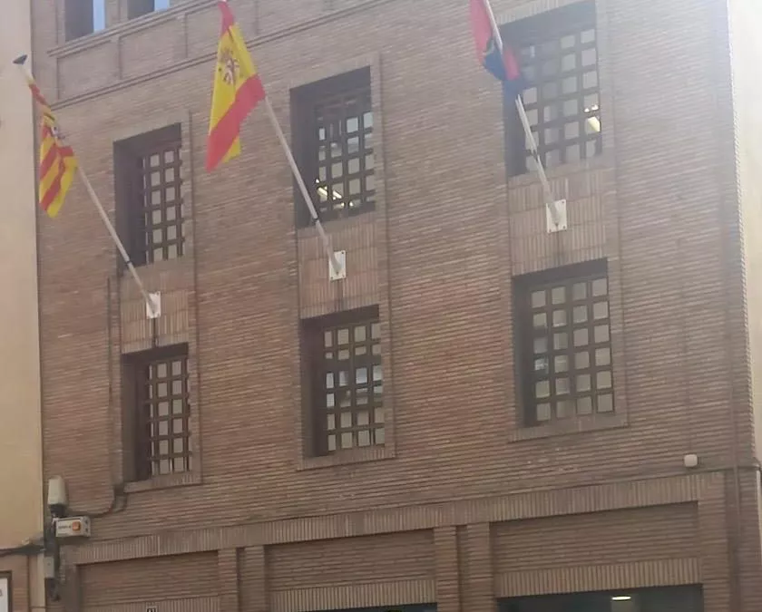 Cambiar Monzón–Izquierda Unida reclama instalaciones dignas para los Servicios Sociales y exige una solución conjunta entre administraciones 